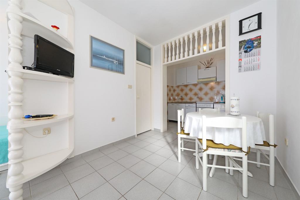 Apartments Danica Tisno Exteriér fotografie